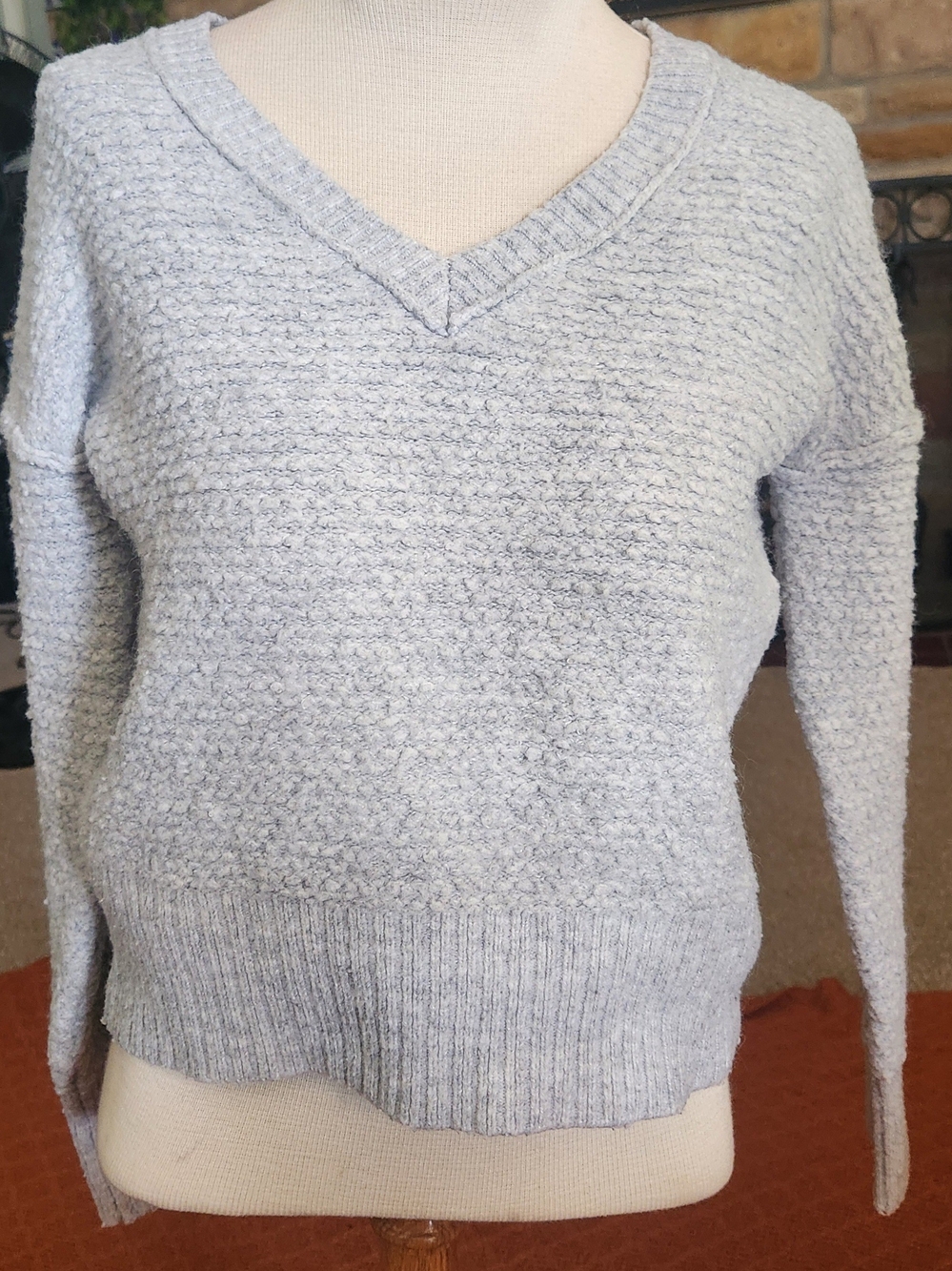 So, V-Neck Textured Women's Sweater in Light Gray